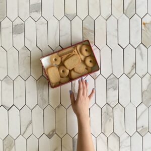 Picket Calacatta Gold Marmor Wasserstrahlmosaik poliert