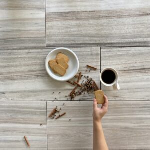 Palisandro-Fliese, 12 x 24 Zoll, poliert – 12,99 $/Quadratfuß